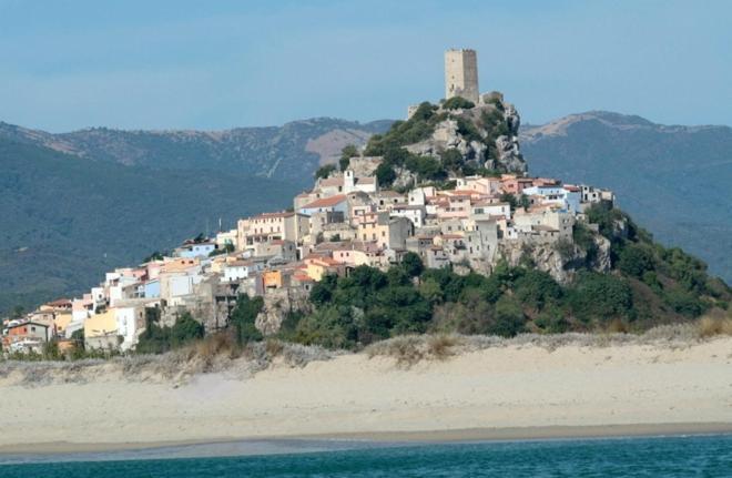 Sardegna Appartamento Posada Exteriör bild